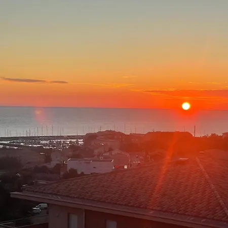 Lumineux T2 Vue Terrasse Parking Apartament Sari-Solenzara