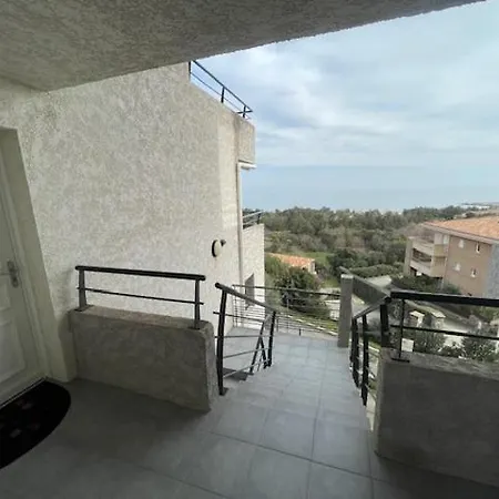 Lumineux T2 Vue Terrasse Parking * Sari-Solenzara